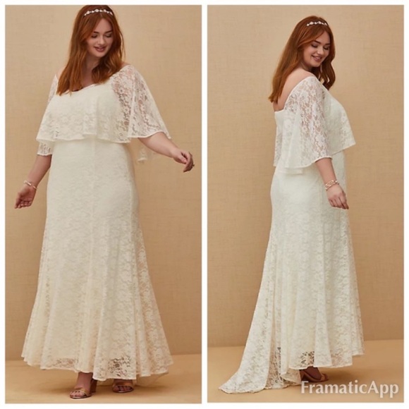 torrid Dresses & Skirts - Wedding dress size 14 Torrid NWT. Off white lace.
